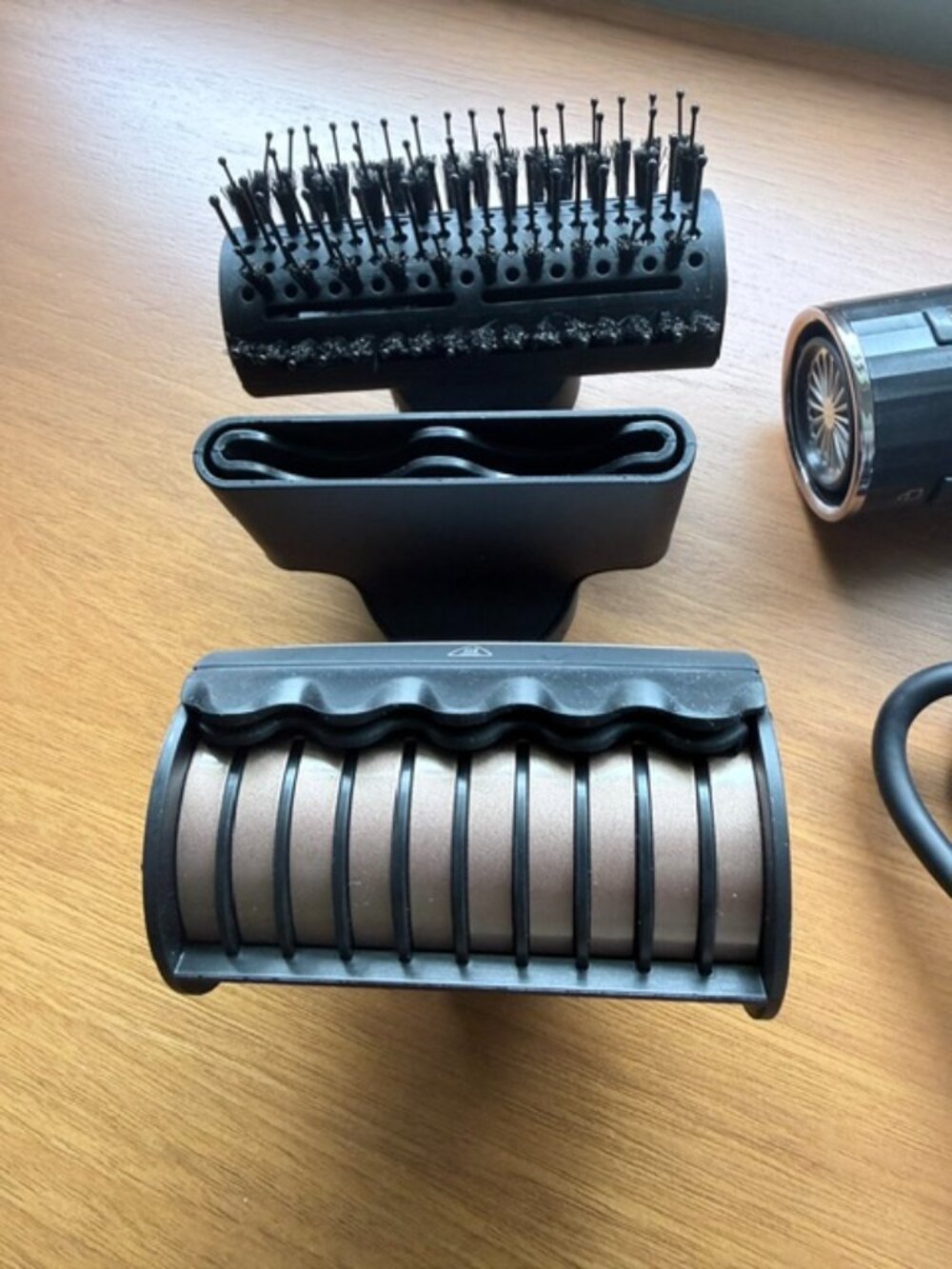 Shark Speedstyle Pro Professional Performance High-Velocity Hair Dryer - Picture 4 of 4